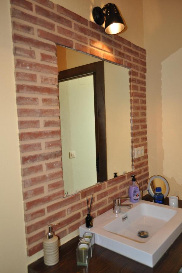 El Rincon Secreto De Gredos Especializada En Celiaquia Y Diabetes Y Jacuzzi Guest House Tormellas Exterior photo